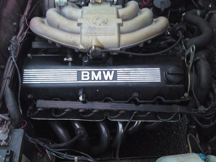 BMW E30 327i ETA Coupé billede 9