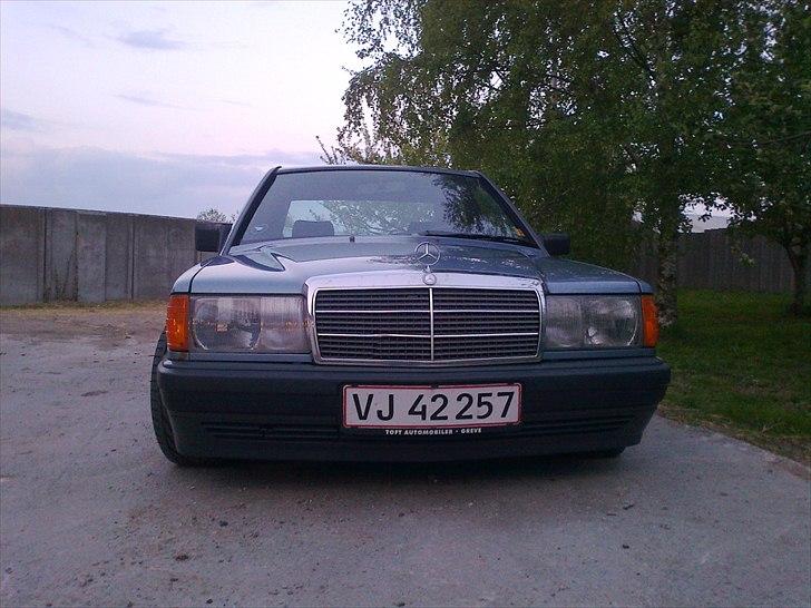 Mercedes Benz 190 (tidl bil) billede 1