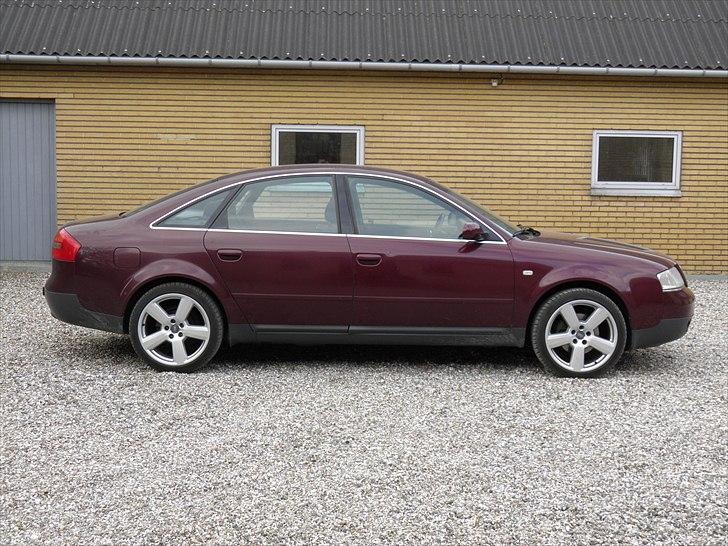 Audi A6 2,4 V6 billede 3