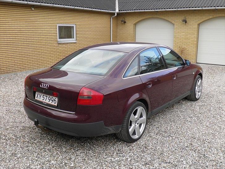 Audi A6 2,4 V6 billede 4