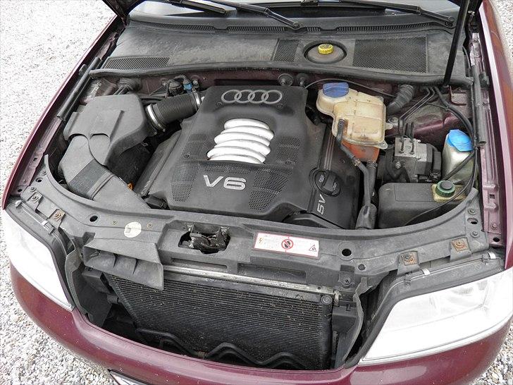 Audi A6 2,4 V6 billede 8