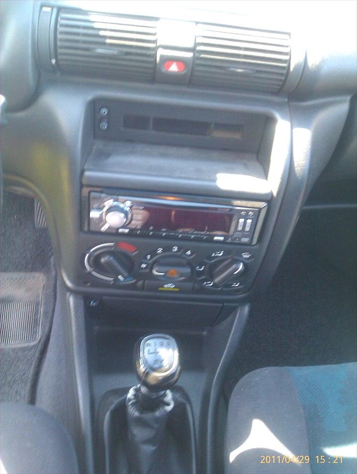 Opel Astra 1,6 8v GLS Sedan billede 9