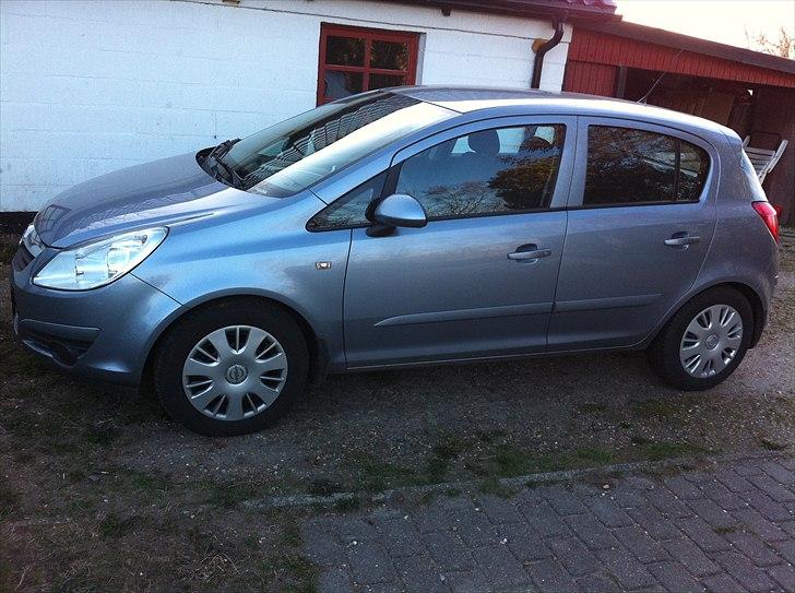 Opel Corsa D 5 dørs. billede 2