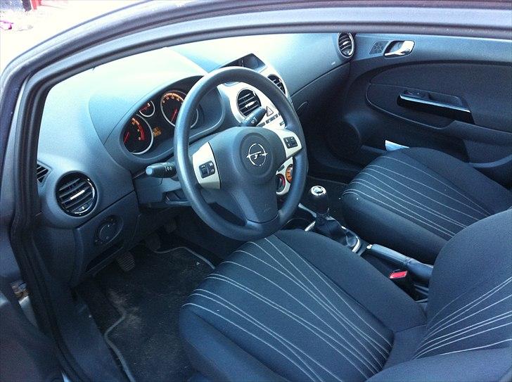 Opel Corsa D 5 dørs. billede 3