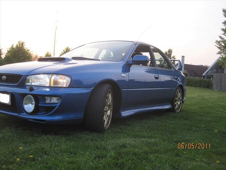 Subaru Impreza 2,0 GT Turbo AWD (GC8) billede 3