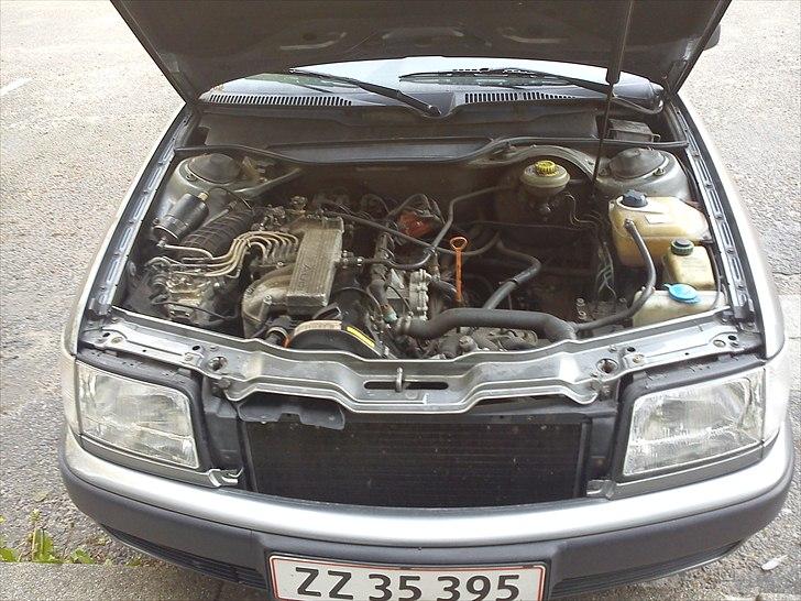 Audi 100  (Solgt) billede 9