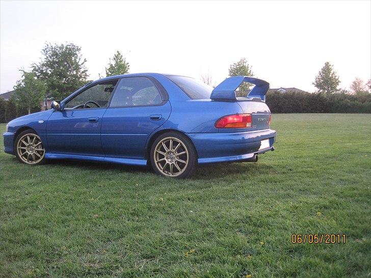 Subaru Impreza 2,0 GT Turbo AWD (GC8) billede 8