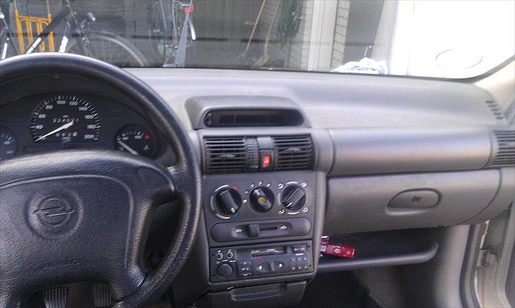Opel corsa [Tidl. bil] billede 6