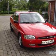 Ford Escort 1,8i Sport