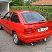 Ford Escort 1,8i Sport