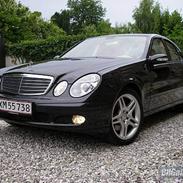 Mercedes Benz E 350 Classic **SOLGT**