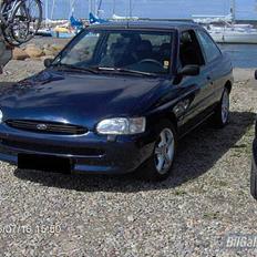 Ford Escort 1,6 clx - SOLGT !
