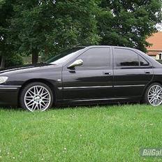 Peugeot 406 sedan