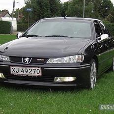 Peugeot 406 sedan