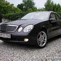 Mercedes Benz E 350 Classic **SOLGT**