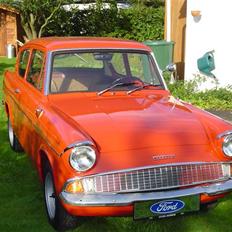 Ford Anglia 105E