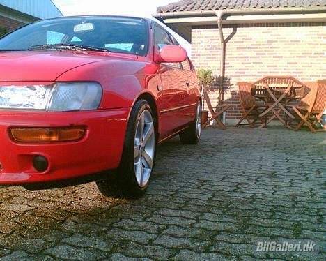 Toyota Corolla  SOLGT - Nyvasket billede 1