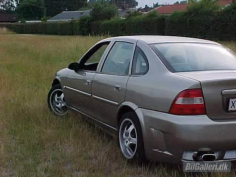 Opel Vectra B ***solgt*** - skal ha nye fælge! billede 8