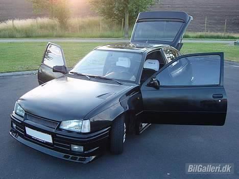 Opel Kadett CC E billede 1