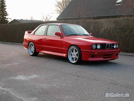 BMW E30 M3 billede 1