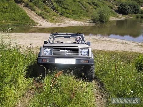 Suzuki Samurai Cabriolet (SOLGT) billede 6