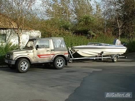 Suzuki Samurai Cabriolet (SOLGT) billede 9