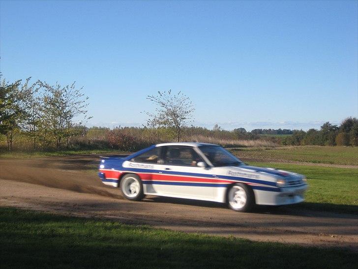 Opel manta 400 Replica billede 1