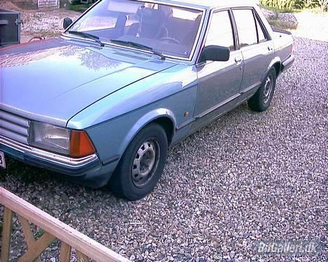 Ford Granada 2,3 V6 skrottet billede 1