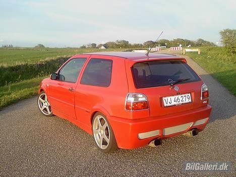 VW Golf 3 GTI  SOLGT billede 2