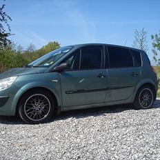 Renault Scenic ll solgt