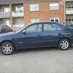Toyota Carina E