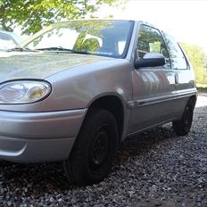 Citroën Saxo 1,4i sx