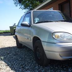 Citroën Saxo 1,4i sx