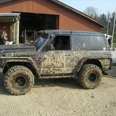 Nissan Patrol y60 2.8 turbo