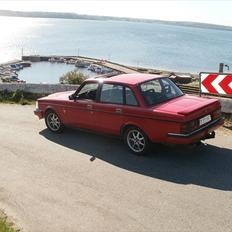 Volvo 244 TURBO