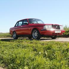 Volvo 244 TURBO