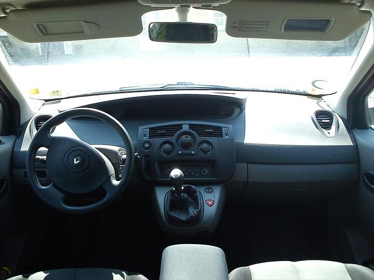 Renault Scenic ll solgt billede 8