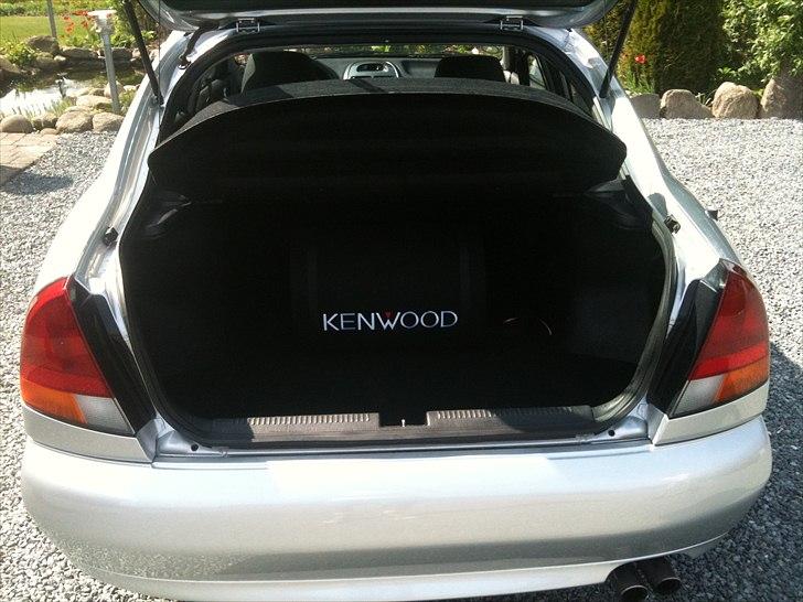 Mitsubishi Carisma billede 14