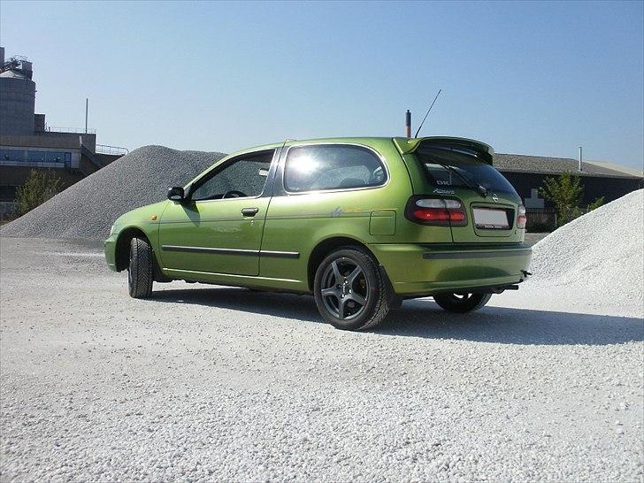 Nissan Almera Sport N15 billede 2