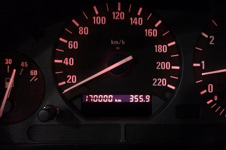 BMW 316 I E36 SOLGT billede 10