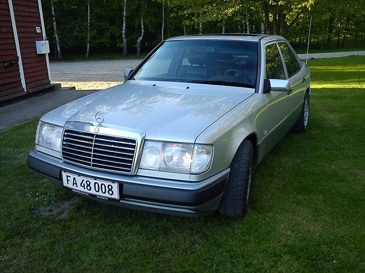 Mercedes Benz 280E W124 billede 2