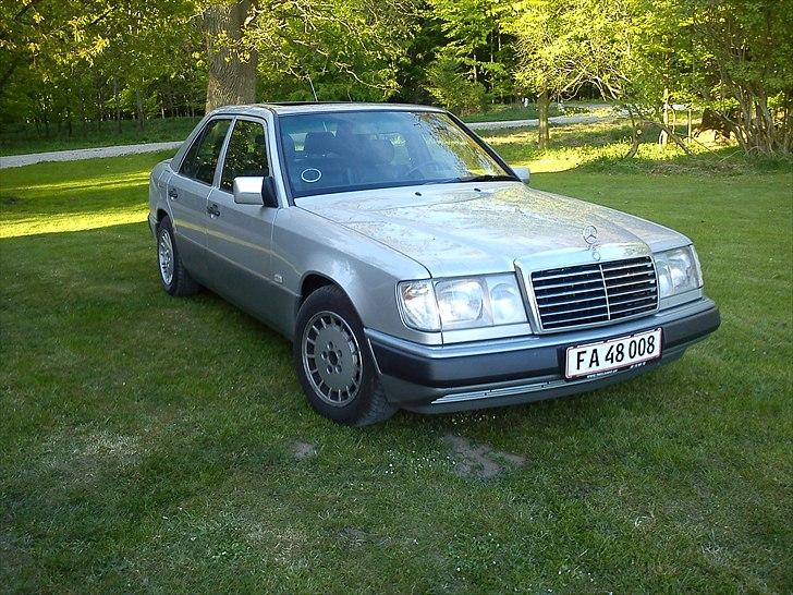 Mercedes Benz 280E W124 billede 3