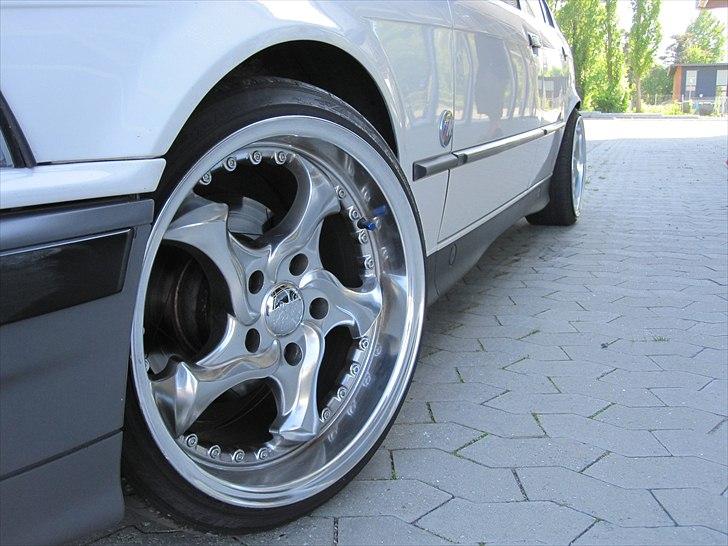 BMW E36 316i billede 2