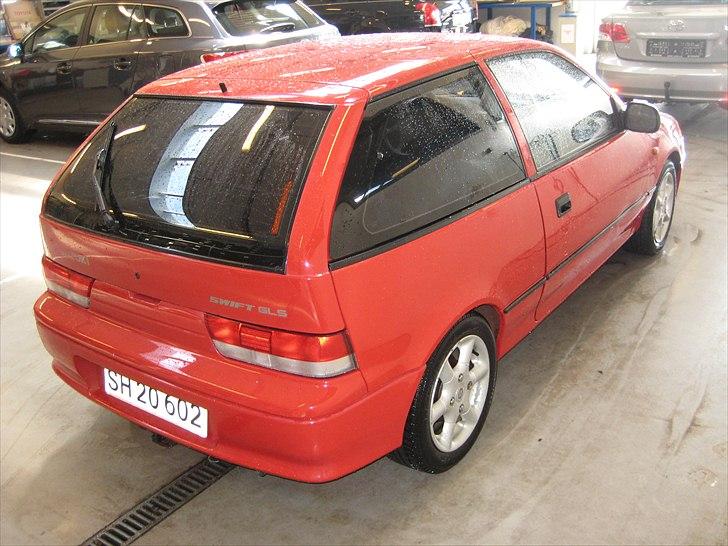 Suzuki                 Swift 1.0 billede 9