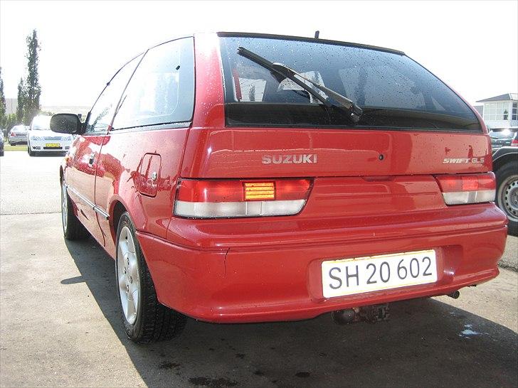 Suzuki                 Swift 1.0 billede 12