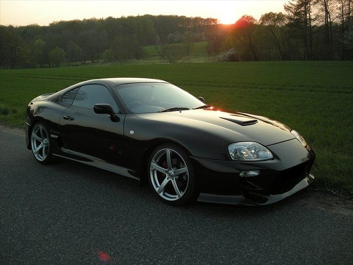 Toyota Supra MKIV JZA80 **SOLGT** - Bomex sideskørter og 19" Jade R fælge. billede 6