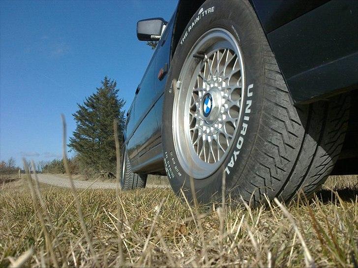 BMW 520i 24v billede 2