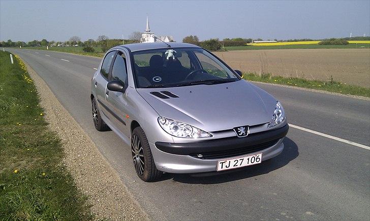 Peugeot 206 1,4 solgt billede 16