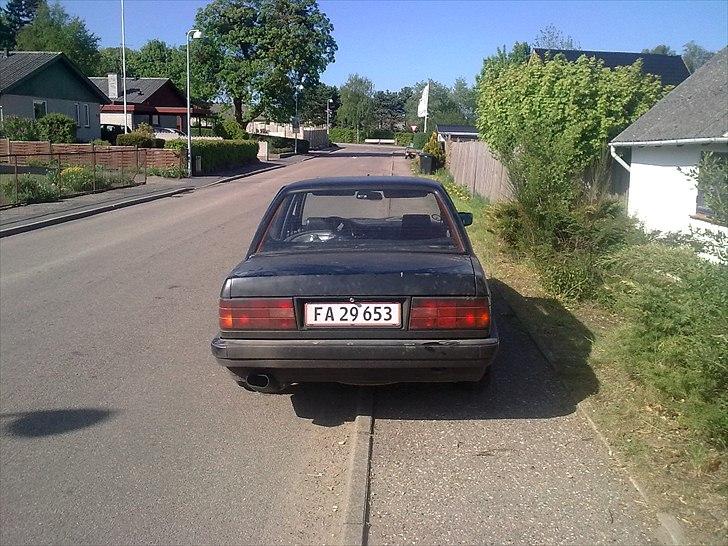 BMW E30 2,3i  billede 8