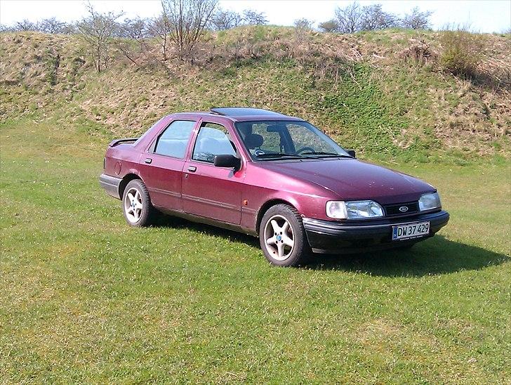 Ford Sierra 2,0i C billede 3